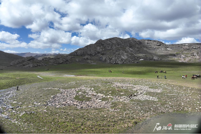 智慧博物馆，新疆 吐鲁番发现一处大型祭祀遗址